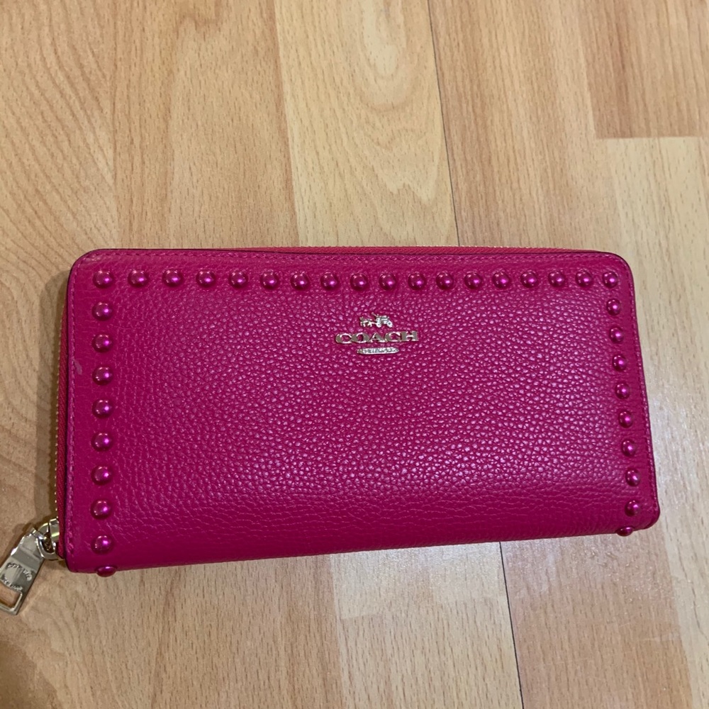 Coach large zip leather wallet